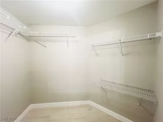 Photo #5: 2651183 Listing 