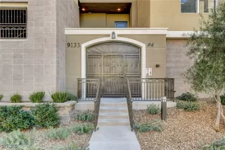 Photo #2: 2651196 Listing