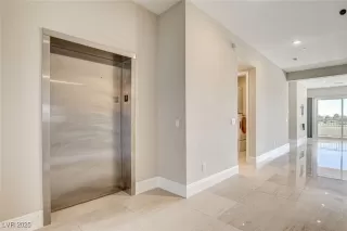 Photo #3: 2651196 Listing