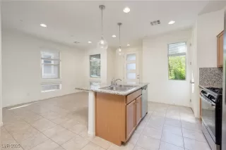 Photo #6: 2651204 Listing 