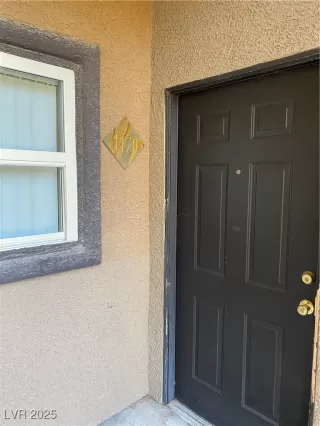 Photo #1: 2651219 Listing 