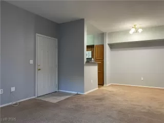 Photo #2: 2651219 Listing 