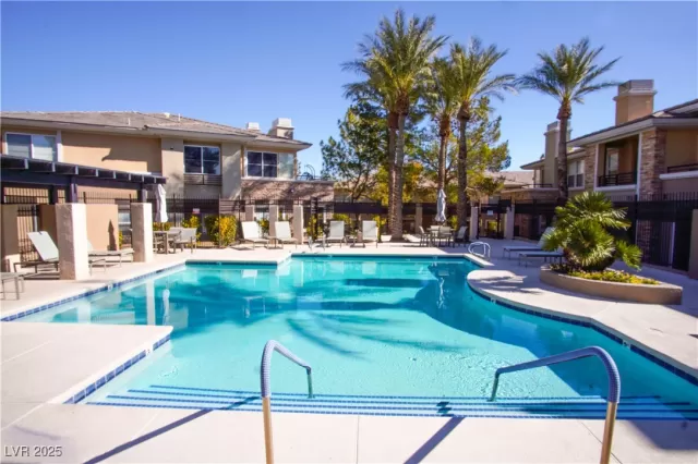 MLS: 2651243 Condo For Sale