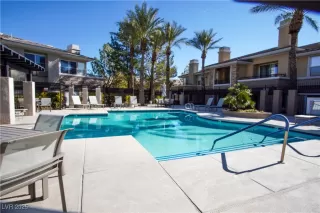 Photo #1: 2651243 Listing 