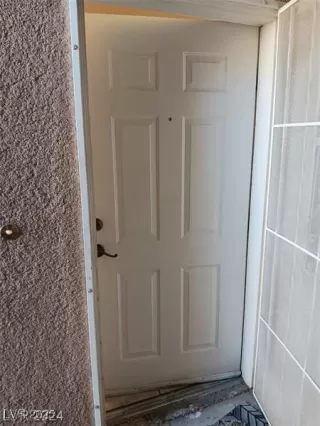 Photo #1: 2651269 Listing