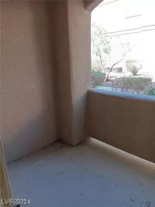 Photo #6: 2651269 Listing