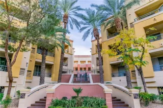 Photo #3: 2651286 Listing 