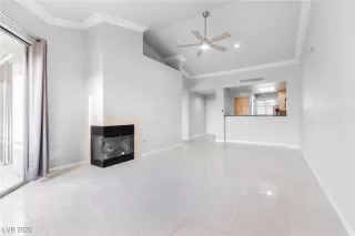 Photo #5: 2651286 Listing 