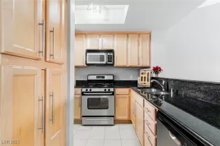 Photo #6: 2651286 Listing 