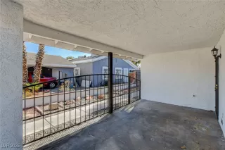 Photo #4: 2651341 Listing