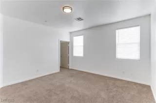 Photo #6: 2651373 Listing 