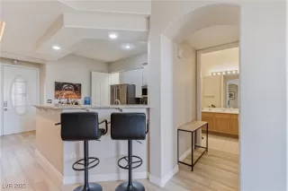 Photo #4: 2651394 Listing