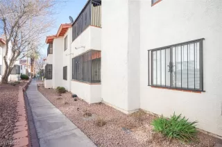 Photo #2: 2651412 Listing