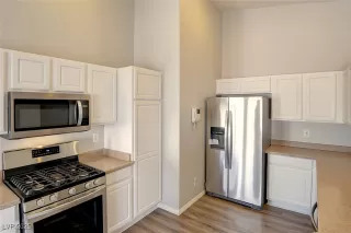 Photo #3: 2651417 Listing 