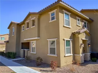 Photo #1: 2651483 Listing 