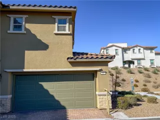 Photo #3: 2651483 Listing 