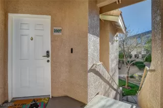 Photo #4: 2651520 Listing