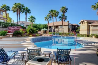 Photo #6: 2651520 Listing