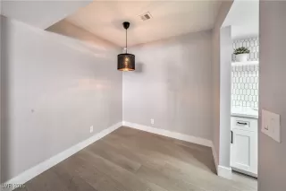 Photo #6: 2651538 Listing