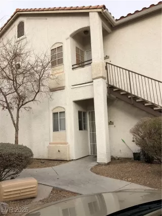 Photo #1: 2651542 Listing 