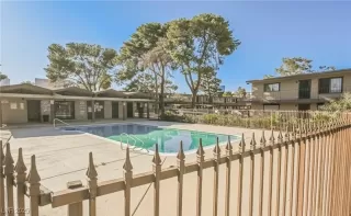 Photo #1: 2651570 Listing