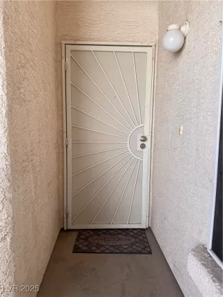 Photo #1: 2651573 Listing 