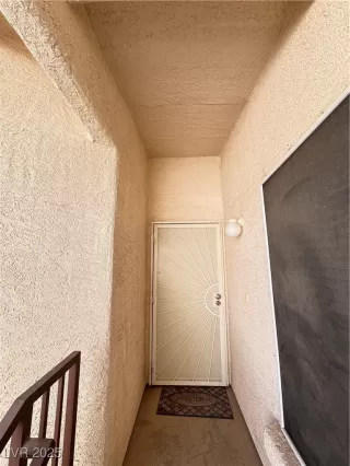 Photo #2: 2651573 Listing 