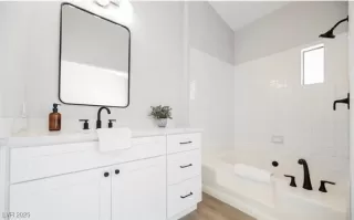 Photo #1: 2651579 Listing 