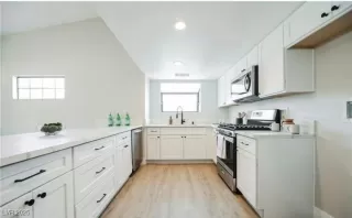 Photo #5: 2651579 Listing 