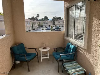 Photo #3: 2651583 Listing 