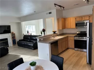 Photo #5: 2651583 Listing 