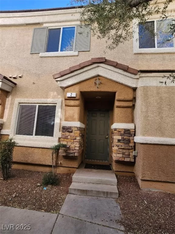 MLS: 2651590 Condo For Sale