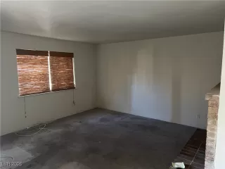 Photo #3: 2651659 Listing