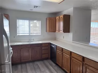 Photo #4: 2651665 Listing 