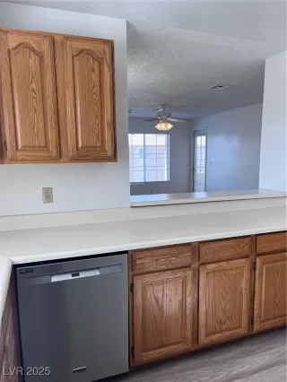 Photo #6: 2651665 Listing 