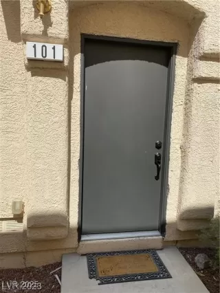 Photo #1: 2651666 Listing 