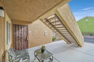 Photo #1: 2651675 Listing