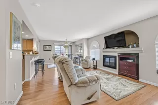 Photo #3: 2651675 Listing