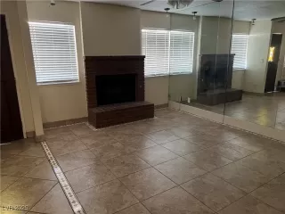 Photo #3: 2651677 Listing 