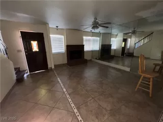 Photo #4: 2651677 Listing 