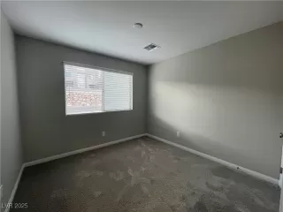 Photo #2: 2651715 Listing 