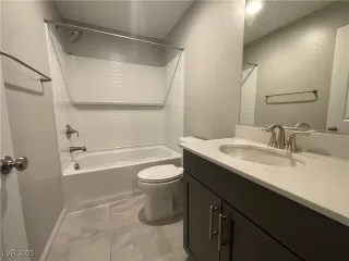 Photo #4: 2651715 Listing 