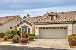 Photo #2: 2651725 Listing