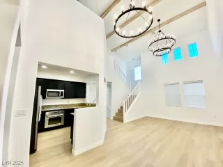 Photo #1: 2651730 Listing 