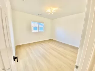 Photo #5: 2651730 Listing 