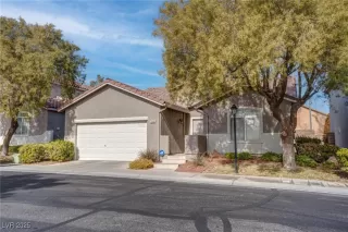 Photo #2: 2651734 Listing