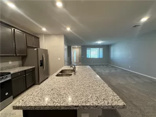 Photo #4: 2651782 Listing 