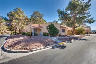 Photo #2: 2651802 Listing 