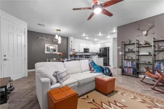 Photo #5: 2651847 Listing 