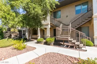 Photo #3: 2651872 Listing